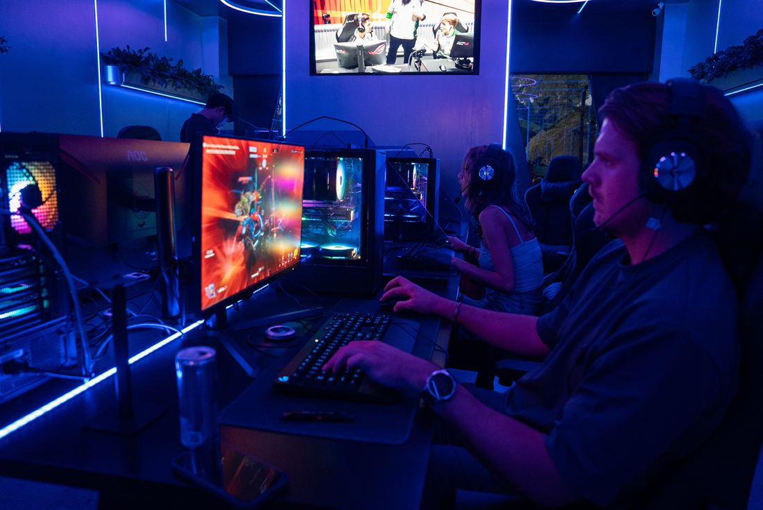 Gamers playing at Portal Gaming Center Canggu Bali